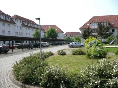 Günstige 2-Zimmer-DG-Wohnung, ideal für Singles oder kinderlose Paare in Aschersleben