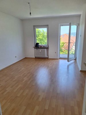 4ZKB Saarbrücken St.Arnual -Top Höhenlage:+Terrasse+Garten+2 Balkone+neues Bad