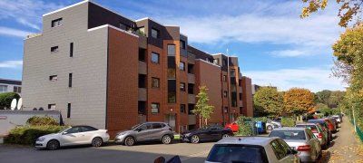BS-Mascherode:  Gepflegte ansprechende 2,5 Zimmer-Wohnung mit EBK und Balkonen