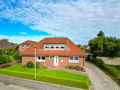 Moderner Walmdachbungalow in ruhiger Lage von Wittmund mit zusätzlichem Baugrund!