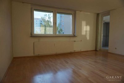 3 Zimmer-Wohnung in Böblingen mit Aufzug und Balkon - Ihr neues Zuhause wartet !