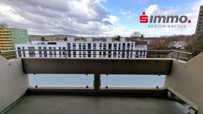 Bezugsfreies, frisch renoviertes Appartement mit großem Balkon in Haaren