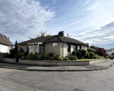Ihr neues Zuhause:  freistehender Bungalow  in ruhiger und gefragter Lage von Herzogenrath