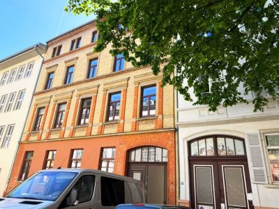 Modernisierte 2-Zimmer-Dachgeschosswohnung – Erstbezug nach Sanierung
