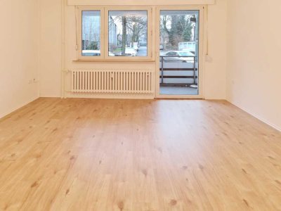 Renovierte 2-Zimmer-Wohnung im Erdgeschoss mit Balkon zu vermieten!
