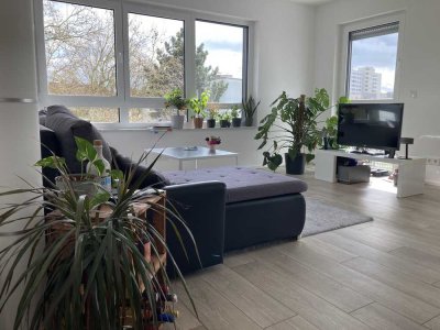 Helle 4-Zimmerwohnung mit Balkon und Blick ins Grüne
