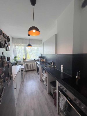 Nachmieter gesucht – unmöblierte helle 2-Zimmer-Wohnung mit Balkon