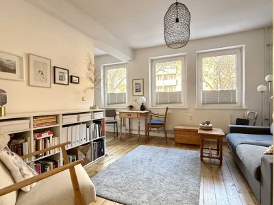 Vermietete 2-Zimmer-Wohnung mit Loggia und Garten in Winterhude