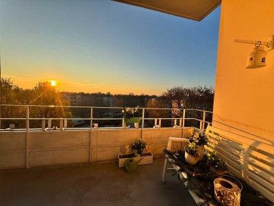 Hochwertig möblierte 2- Zimmer Wohnung mit tollem Ausblick zu verkaufen