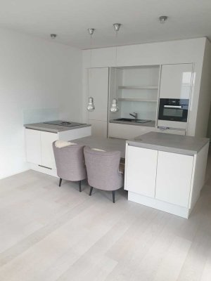 Helle 3-Zimmer Wohnung mit Balkon im 2. OG in Mainz-Weisenau