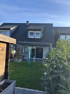 Modernes Reihenmittelhaus mit schönen Garten