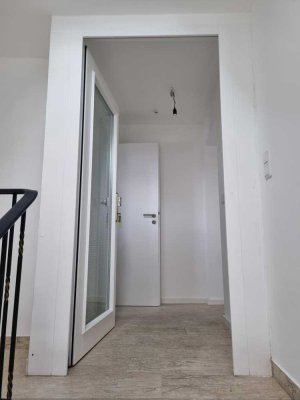 Erstbezug nach Vollsanierung: 3-Zimmer-Wohnung in Darmstadt-Wixhausen