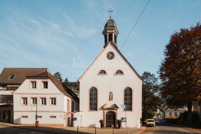 Einst Gotteshaus St. Laurentius - Heute Denkmal-Unikat mit Kirche & Pfarrhaus!