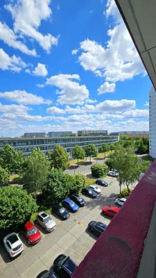 Hauptstadtmaler-Bezugsfreie Wohnung mit Ausblick in guter Lage