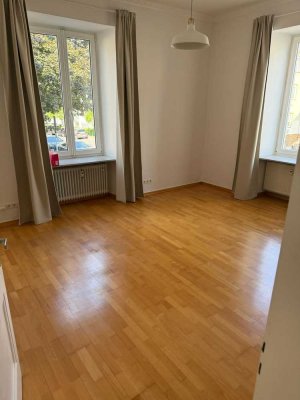 Ansprechende 4 Zimmer Wohnung mit Terrasse in Darmstadt