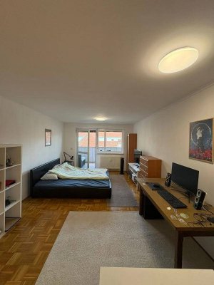 Zentrale 1-Zimmer-Wohnung mit großem Balkon nahe Kunsthaus Graz - perfekt für Stundent: innen!