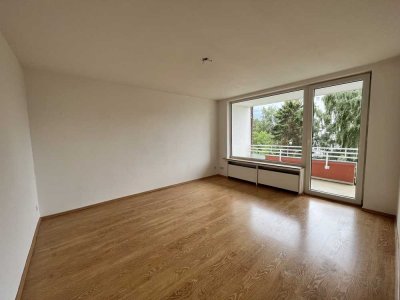 Helle 4-Zimmer-Wohnung mit Balkon | Zentrumsnah | 78 m²