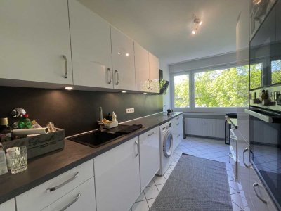 Top geschnittene, teilsanierte 2-Zimmerwohnung in Kaiserswerth