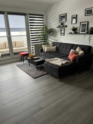 2 Zimmer Wohnung mit Balkon in Untereschbach.