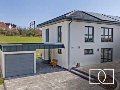 Bezugsfertiger Neubau! Hochwertiges KfW 40+ Haus in ruhiger Lage mit Garage, Südterrasse und Garten