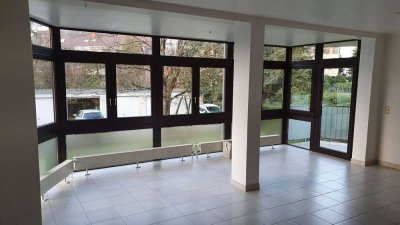 Helle, ruhige 2-Zimmer Maisonette-Wohnung in Köln-Dellbrück