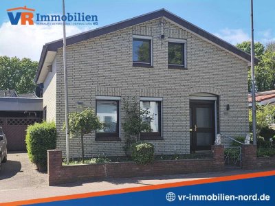 Freundlich und kompaktes Einfamilienhaus mit Carport in zentraler Lage von Hanerau-Hademarschen