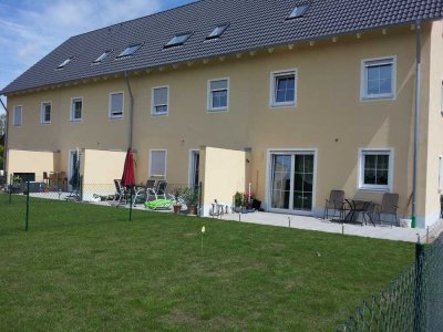 Reihenhaus Bj.2013 mit viel Platz im Toskanastil in Lagerlechfeld. KfW-Effizienzhaus 70 (ENEV 2009)