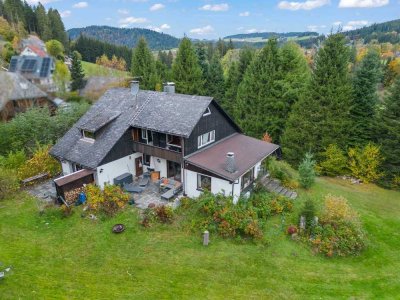 Einfamilienhaus auf großen Grundstück in naturnaher Ortsrandlage