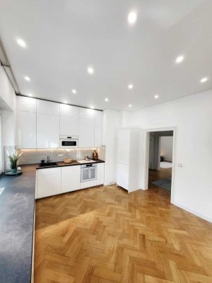 Teilmöbillierte gehoben ausgestattete 3 Zi. Wohnung in Bestlage