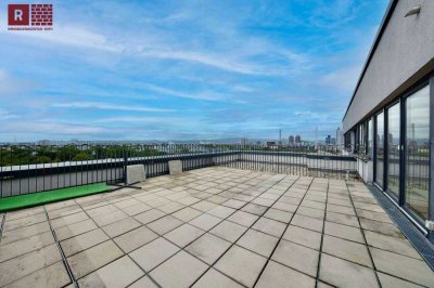 Above the City: Dein neues Zuhause im 13. Stock