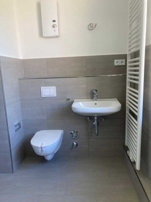 *** Großzügige und moderne 2-Zi-Wohnung sucht neuen Mieter ***