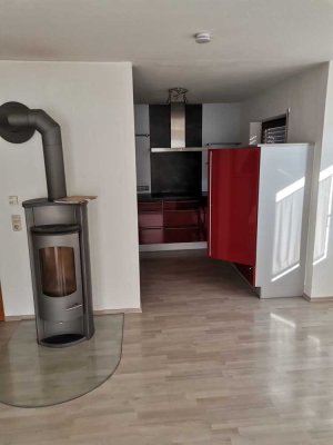 Freundliche 3-Zimmer-EG-Wohnung mit Terrasse und EBK in Jettingen