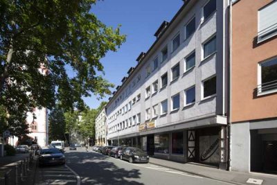 Moderne 3-Zimmer-Wohnung mit Einbauküche und Aufzug