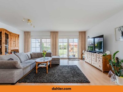 Spacious and energy-efficient semi-detached house with garden in a family-friendly location