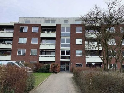 Stop! Sanierte 2-Zimmer-Wohnung mit Balkon und einem Aufzug, sofort anmietbar!
