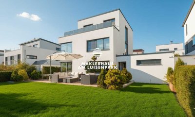 Luxuriöse Bauhausvilla  A+
Smart Home