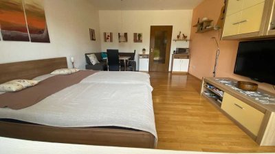schöne 3-Zi-Wohnung mit großer Terasse (auch als 2 autarke Ferien-Wohnungen nutzbar)