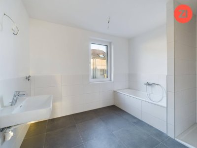 *AUGARTEN* Reihenhaus mit 5- Zimmer Terrasse und Garten