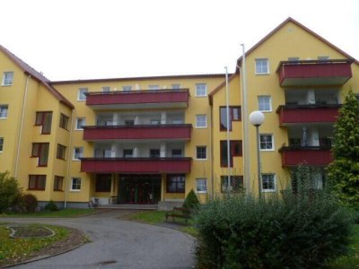 "Genießen Sie Ihren Ruhestand!" 3 Zi - Wohnung m. Balkon u. Küche