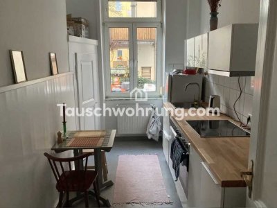 Tauschwohnung: 3 Zimmer Altbau Nordend gegen mind 2 Zimmer mit Balkon