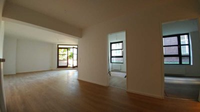 Wohnung mit Balkon und Gartennutzung