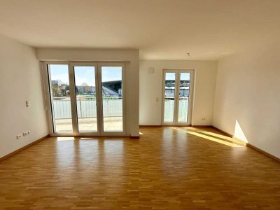 Helle 2-Zimmer-Wohnung mit Balkon in Fürth Ronhof