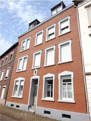 439 - Kapitalanlage! Mehrfamilienhaus mit 5 Wohneinheiten in zentraler Lage in Stollberg