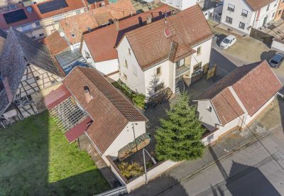 Einfamilienhaus mit Platz für Familie, Hobby und Handwerk auf großem Grundstück in Iggelheim!