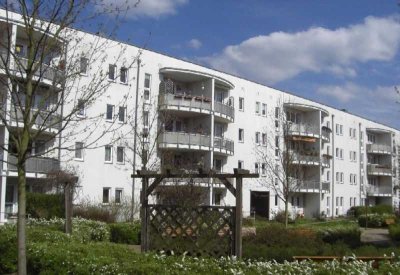 Porzer Str.  19,  3.OG, LI