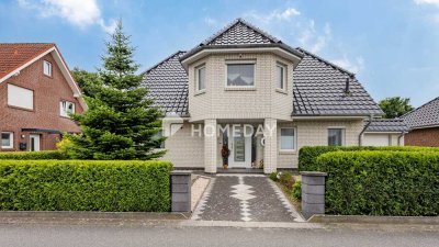 Ein Zuhause mit Charakter & Klasse: Moderne Stadtvilla mit Wintergarten & Garage | BHV Lehe