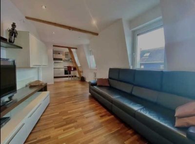 Schicke 2-Zimmer Dachgeschosswohnung in Karlsruhe-Durlach