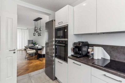 Lichtdurchflutete 2 Zimmer Wohnung mit Westbalkon in gepflegter Wohnanlage