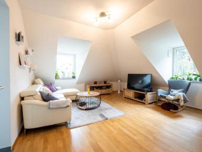 Attraktive 3-Zimmer Wohnung mit Balkon, Küche und Einbauschränken