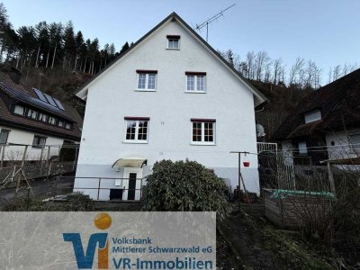 Charmantes Dreifamilienhaus in idyllischer Lage von Oberwolfach!